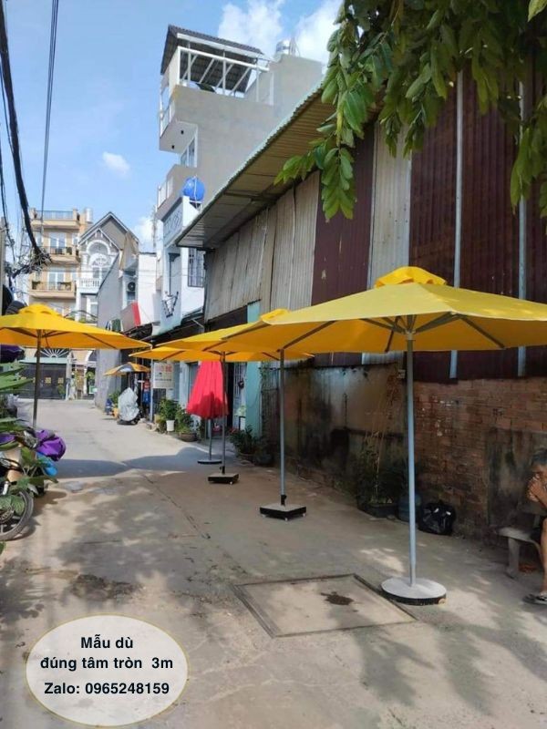 dù che nắng quán cafe tại Tuy Hòa Phú Yên 