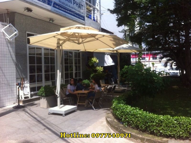 dù che nắng quán cafe tại Tuy Hòa Phú Yên 