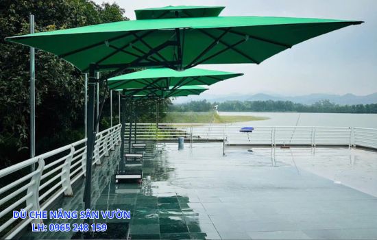 bán dù che nắng sân vườn