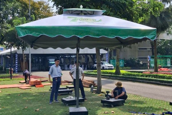 dù che nắng sự kiện